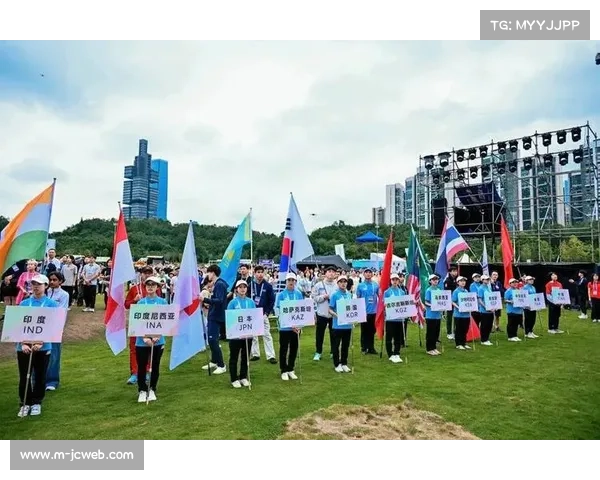 贵州攀岩中心建成国际标准岩壁 2026亚洲杯赛事落户贵阳 贵州攀岩中心建成国际标准岩壁 2026亚洲杯赛事落户贵阳
